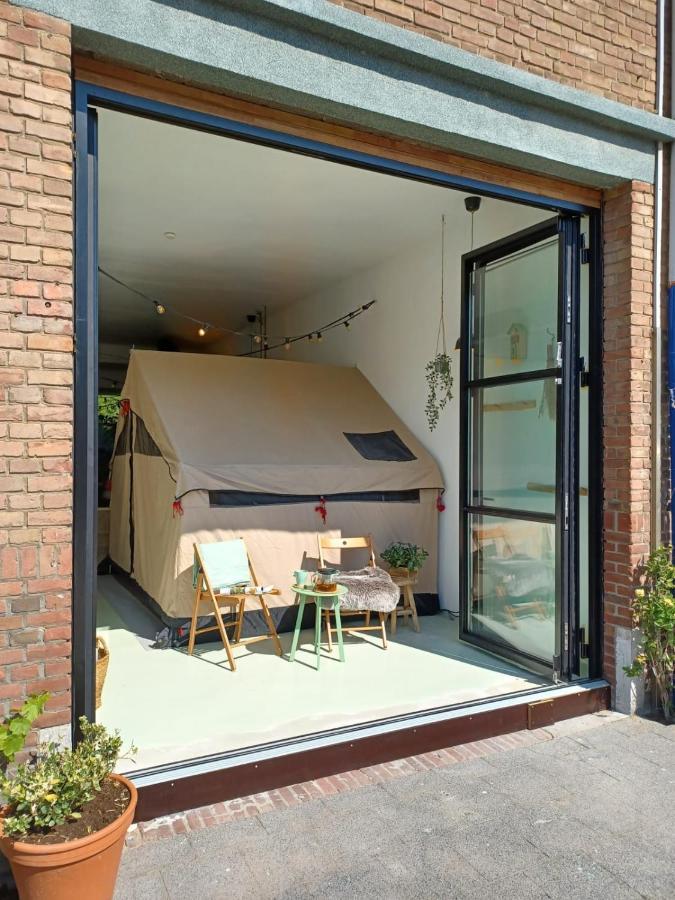 Апартаменты 75M2 Indoor Glamping Scheveningen Гаага Экстерьер фото